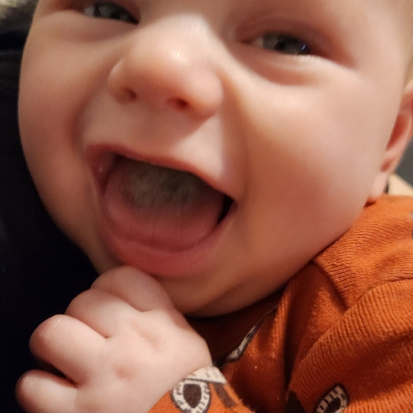 Meet your Posher, Elisha - Picture 12 of 12